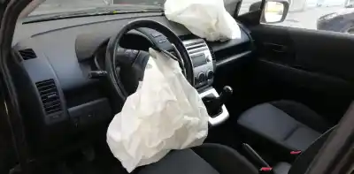 Veicolo di demolizione mazda 5 (cr19) 2.0 cd (cr19) dell'anno 2006 alimentato rf