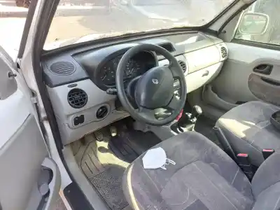 Здавання транспортного засобу renault kangoo (f/kc0) alize року 2004 потужний k9k702