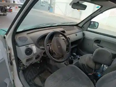 Здавання транспортного засобу renault kangoo (f/kc0) alize року 2004 потужний 