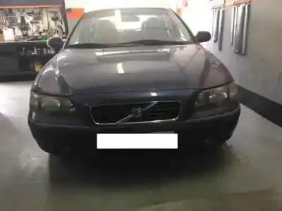 Veículo de Sucata volvo s60 i (384) 2.4 do ano 2001 alimentado b5244s