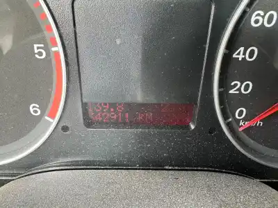 Здавання транспортного засобу ford c-max (cb3) ghia року 2008 потужний kkda