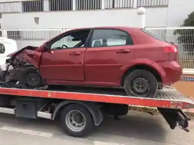 Veículo de Sucata chevrolet lacetti cdx do ano 2007 alimentado f16d3