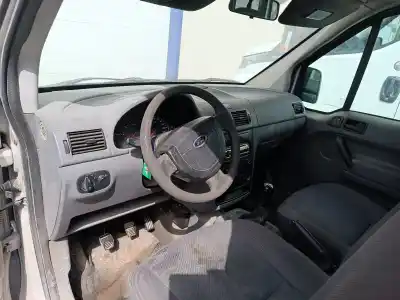 Здавання транспортного засобу ford tourneo connect (tc7) familiar року 2005 потужний hcpa Здавання транспортного засобу ford tourneo connect (tc7) familiar року 2005 потужний hcpa