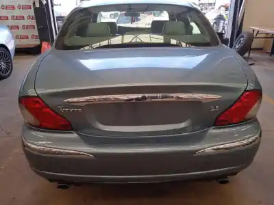 Sloopvoertuig jaguar x-type i (x400) 2.5 v6 a las 4 ruedas van het jaar 2002 aangedreven xb