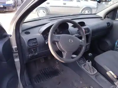 Scrapping Vehicle opel corsa c cosmo of the year 2004 powered z12xe