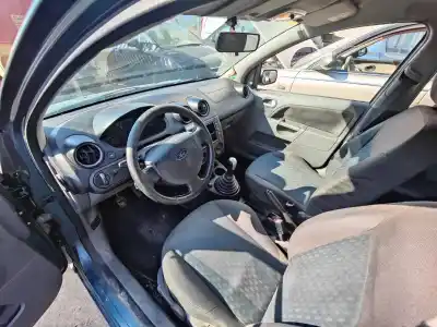 Veículo de Sucata ford fiesta (cbk) ambiente do ano 2002 alimentado f6ja
