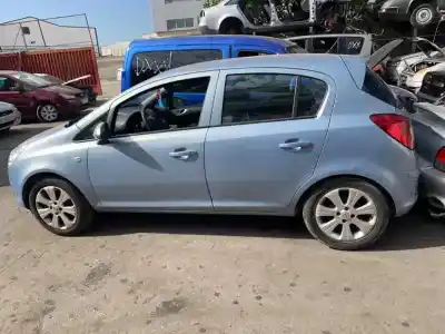 Veicolo di demolizione opel corsa d enjoy dell'anno 2008 alimentato z13dtj