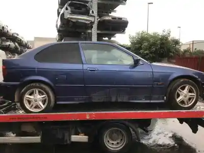 Scrapping Vehicle BMW SERIE 3 COMPACTO (E36) 316i of the year 1995 powered 16-4E-2