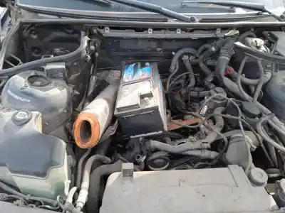 Vehicul casat bmw serie 3 berlina (e46) 320d al anului 2004 alimentat 204d4