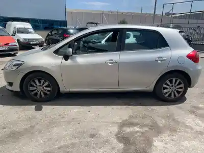 Scrapping Vehicle toyota auris (_e15_) 2.0 d-4d (ade150_) of the year 2007 powered 1ad