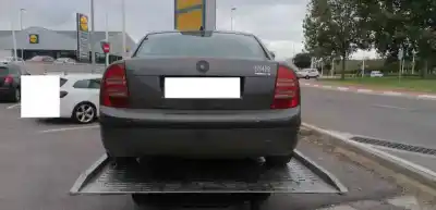 Здавання транспортного засобу skoda superb (3u4) comfort року 2006 потужний bss