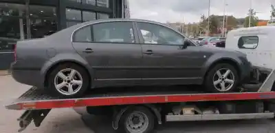 Здавання транспортного засобу skoda superb (3u4) comfort року 2006 потужний bss