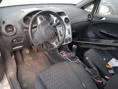 Veículo de Sucata opel corsa d cosmo do ano 2014 alimentado a13dtc