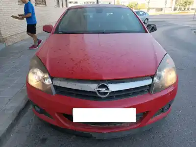 Здавання транспортного засобу opel astra gtc cosmo року 2005 потужний z17dth