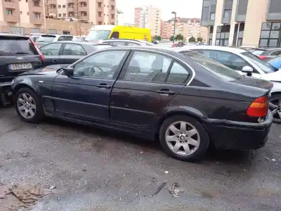 Vehicul casat bmw serie 3 berlina (e46) 320d al anului 2002 alimentat 204d4