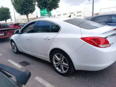 Утилизация автомобиля OPEL INSIGNIA A SEDÁN (G09) 2.0 CDTI (69) года 2012 питание A20DTH