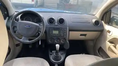 Veículo de Sucata ford fiesta (cbk) ambiente do ano 2005 alimentado hhja