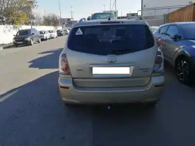 Veículo de Sucata toyota corolla (e12) 2.0 d-4d linea sol berlina do ano 2004 alimentado 1cdftv