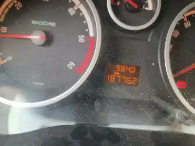 Veicolo di demolizione opel corsa d cosmo dell'anno 2008 alimentato z13dtj