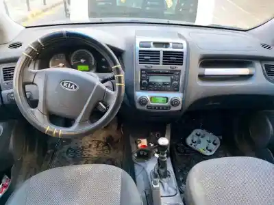 Veículo de Sucata kia sportage concept do ano 2008 alimentado d4ea