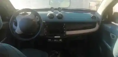 Veicolo di demolizione smart forfour (454) 1.5 cdi (454.001) dell'anno 2006 alimentato 639939