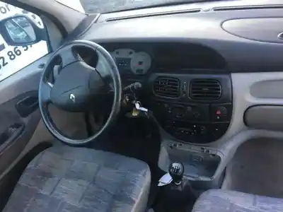 Scrapping Vehicle RENAULT SCENIC RX4 (JA0) 2.0 16V Dynamique of the year 2001 powered F4R744