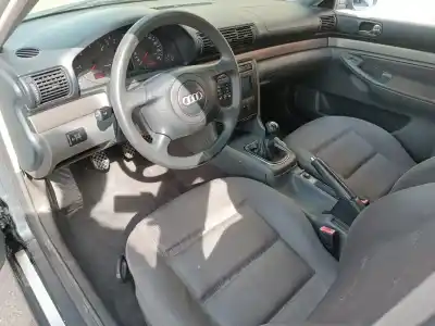 Здавання транспортного засобу audi a4 avant (b5) 1.9 tdi quattro року 2000 потужний ajm