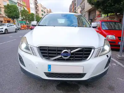 Vehicul casat volvo                                              xc60                                                                                                                                                                                                                                                       kinetic 2wd                                                                                                                                                                                                                                                al anului 2009 alimentat d5244t14