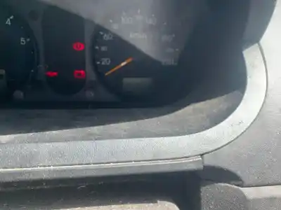 Veículo de Sucata ford fiesta (cbk) ambiente do ano 2002 alimentado f6ja