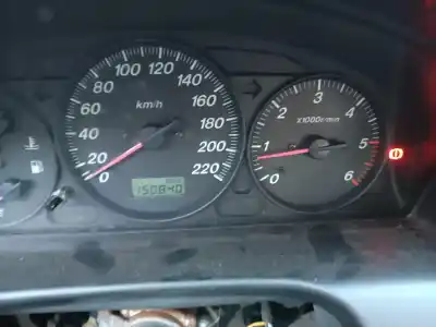 Sloopvoertuig mazda premacy (cp) td active van het jaar 2001 aangedreven rf