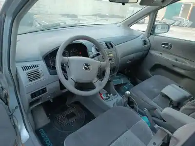 Sloopvoertuig mazda premacy (cp) td active van het jaar 2001 aangedreven rf