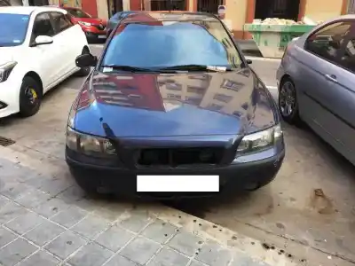 Veículo de Sucata volvo s60 i (384) 2.4 do ano 2001 alimentado b5244s2
