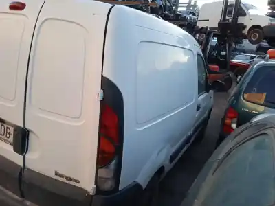 Здавання транспортного засобу renault kangoo (f/kc0) authentique року 2002 потужний f8q662