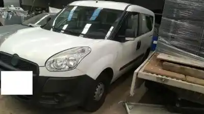Veicolo di demolizione FIAT DOBLO Active dell'anno 2010 alimentato 199A3000
