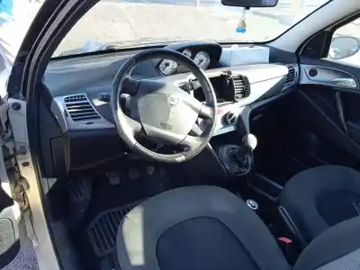 Veículo de Sucata lancia ypsilon (101) 1.3 multijet 16v oro (10.2006->) 75 cv / 55 kw do ano 2007 alimentado 199a2000