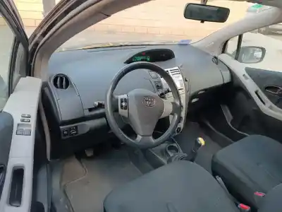 Здавання транспортного засобу toyota yaris (ksp9/scp9/nlp9) sol року 2006 потужний 2szfe