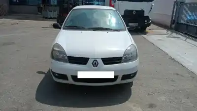 Здавання транспортного засобу renault clio ii fase ii (b/cb0) authentique року 2006 потужний d7f726