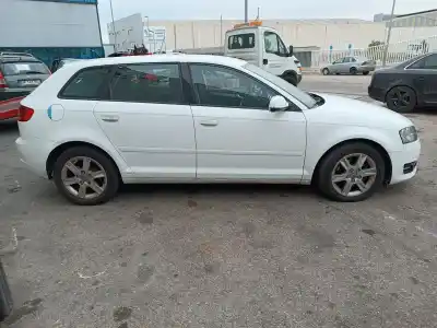 Veículo de Sucata audi a3 (8p1) 2.0 tdi 16v do ano 2010 alimentado cffb