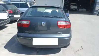 Veicolo di demolizione seat                                               leon (1m1)                                                                                                                                                                                                                                                 signo                                                                                                                                                                                                                                                      dell'anno 2000 alimentato alh