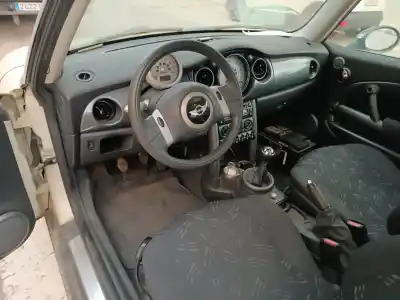 Veículo de Sucata bmw mini (r50,r53) one do ano 2005 alimentado w10b16a