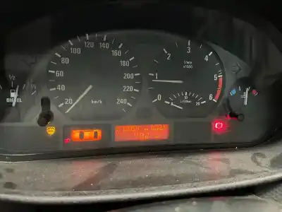 Veículo de Sucata bmw 3 compact (e46) 320 td do ano 2004 alimentado 204d4