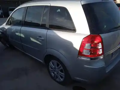 Scrapping Vehicle opel zafira b cosmo of the year 2013 powered a17dtr