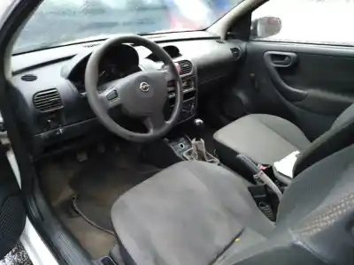 Scrapping Vehicle opel corsa c furgoneta/hatchback (x01) 1.7 di 16v (f08, w5l) of the year 2003 powered y17dtl