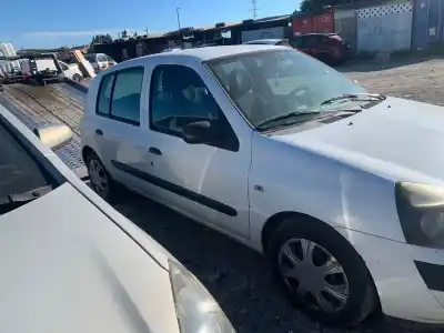 Scrapping Vehicle renault clio ii fase ii (b/cb0) base authentique 65 cv / 48 kw of the year 2002 powered k9k700 Scrapping Vehicle renault clio ii fase ii (b/cb0) base authentique 65 cv / 48 kw of the year 2002 powered k9k700