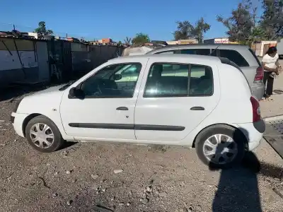 Scrapping Vehicle renault clio ii fase ii (b/cb0) base authentique 65 cv / 48 kw of the year 2002 powered k9k700 Scrapping Vehicle renault clio ii fase ii (b/cb0) base authentique 65 cv / 48 kw of the year 2002 powered k9k700