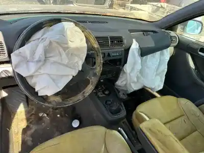 Scrapping Vehicle audi a3 (8l1) 1.8 t of the year 2003 powered agu