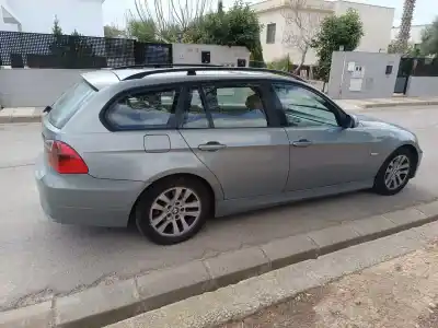 Veículo de Sucata bmw 3 touring (e91) 320 d do ano 2006 alimentado 204d4
