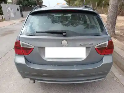 Veículo de Sucata bmw 3 touring (e91) 320 d do ano 2006 alimentado 204d4