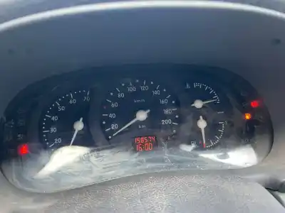 Здавання транспортного засобу renault clio ii fase i (b/cbo) 1.9 d alize року 1998 потужний f8q630