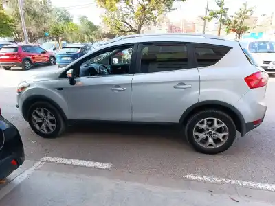 Sloopvoertuig ford kuga (cbv) trend van het jaar 2008 aangedreven g6dg